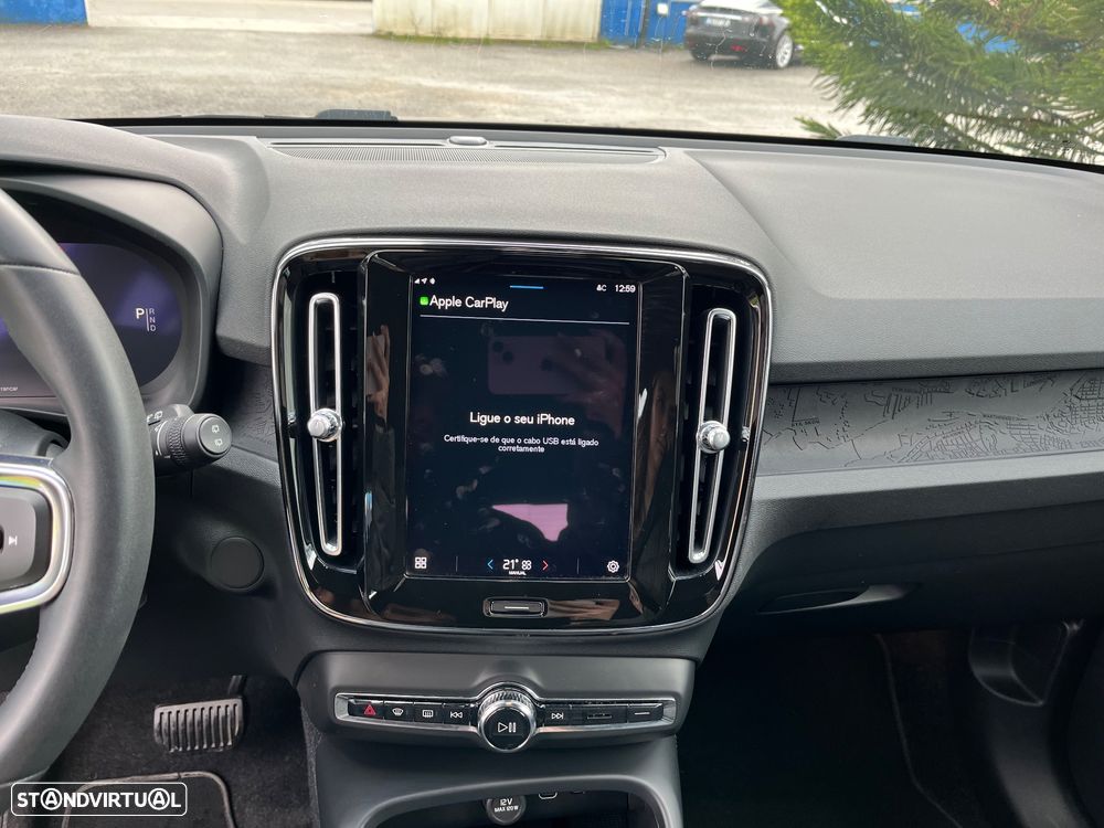 Volvo XC 40 Recharge Core - 35