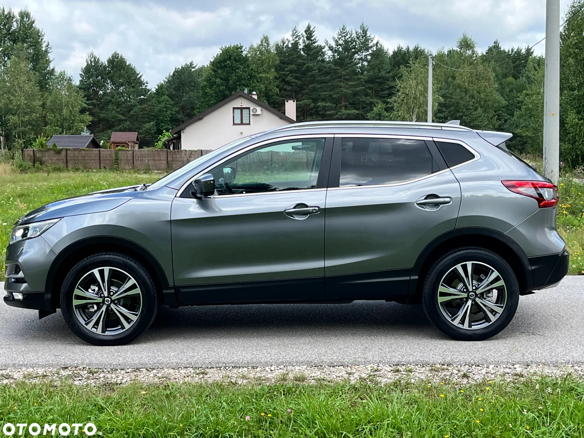 Nissan Qashqai - 4