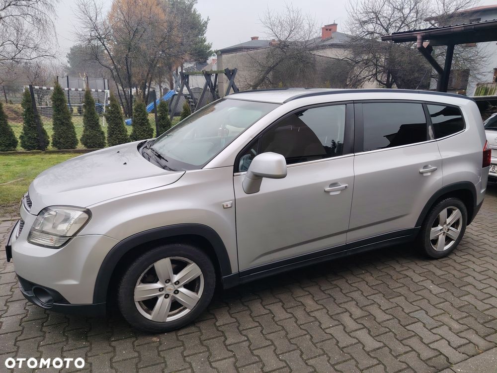 Chevrolet Orlando - 2