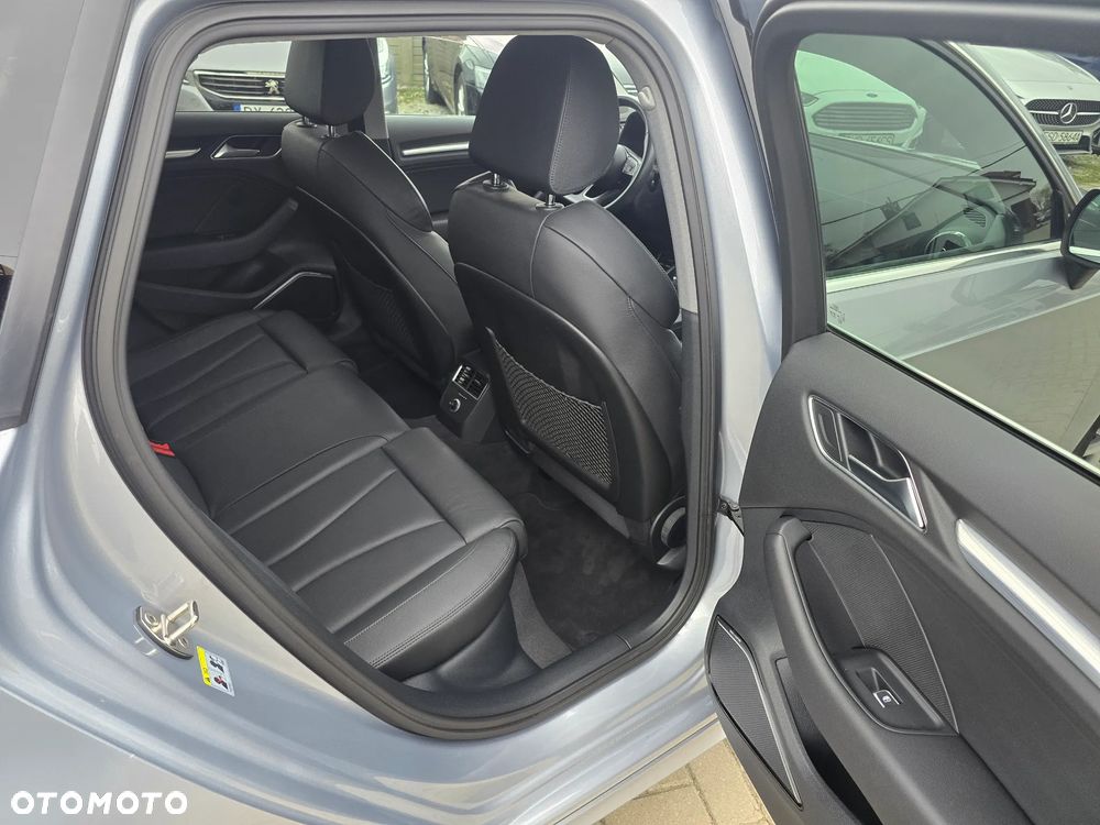 Audi A3 Sportback - 10