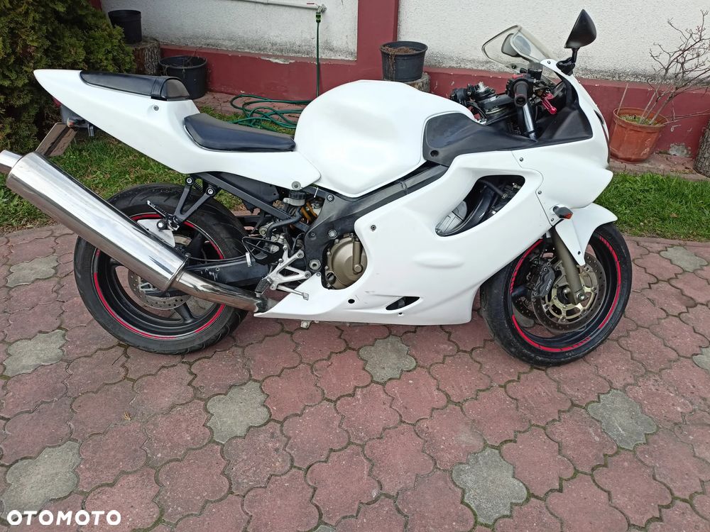 Honda CBR - 5