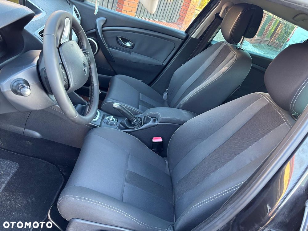 Renault Megane 1.6 16V Generation - 17