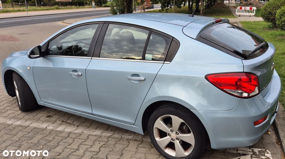 Chevrolet Cruze - 5