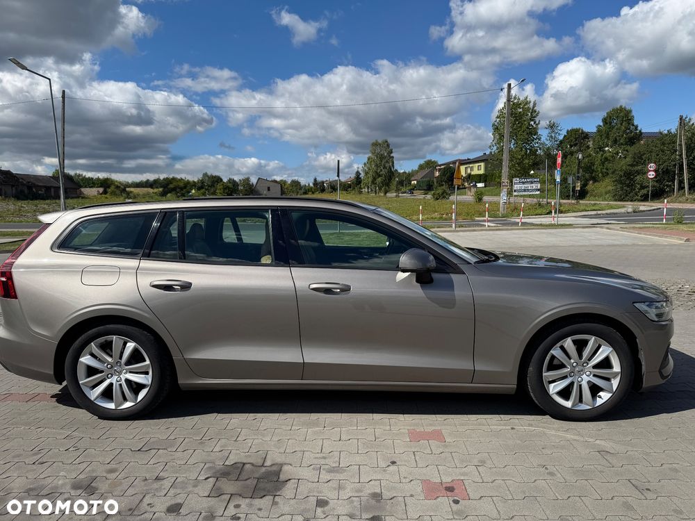 Volvo V60 D3 Momentum - 1