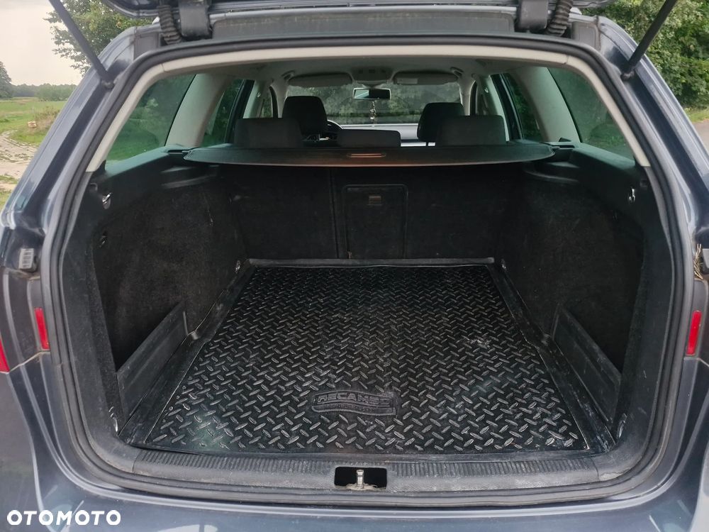 Volkswagen Passat 2.0 TDI DPF R-Line Edition - 7