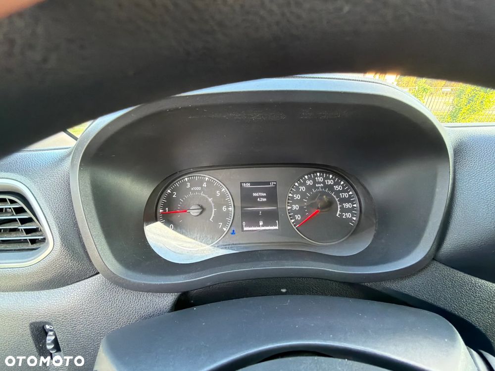 Renault Master - 11