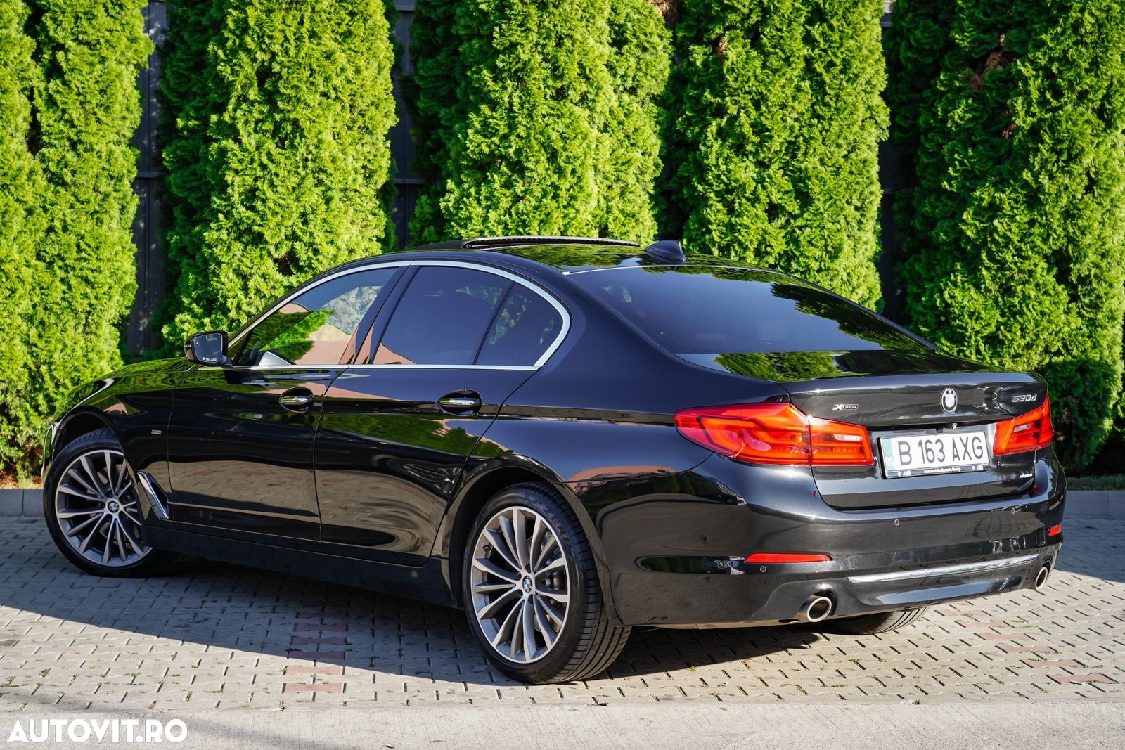 BMW Seria 5 530d xDrive Aut. - 8