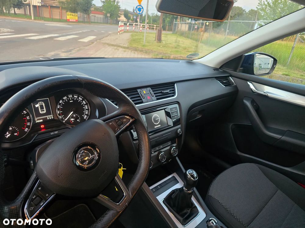 Skoda Octavia 1.6 TDI (Green tec) Ambition - 18