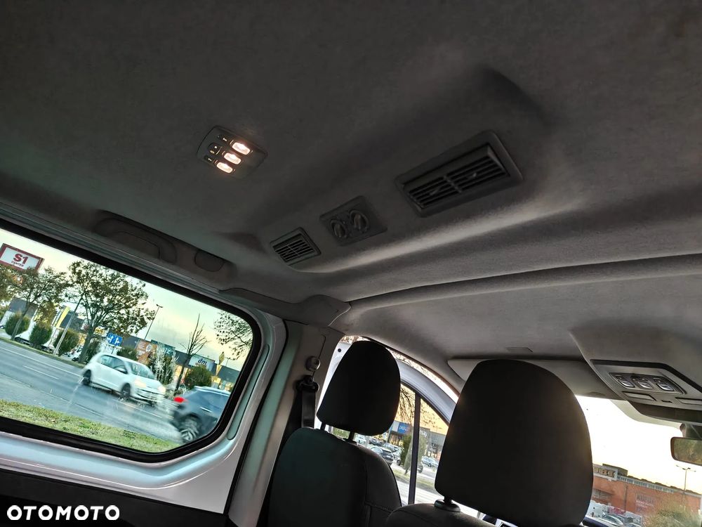 Renault Trafic 2.0 dCi L2H1 HD Extra (bryg.) - 13