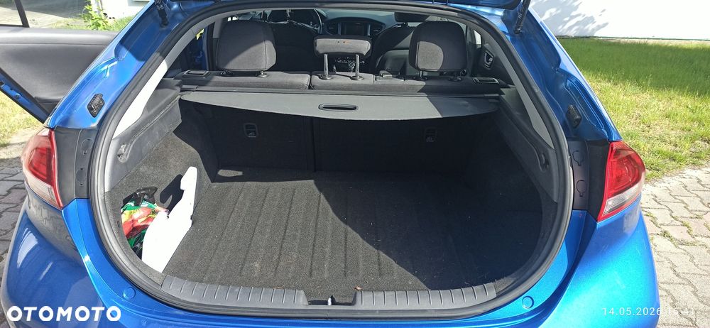 Hyundai IONIQ Hybrid Business - 11