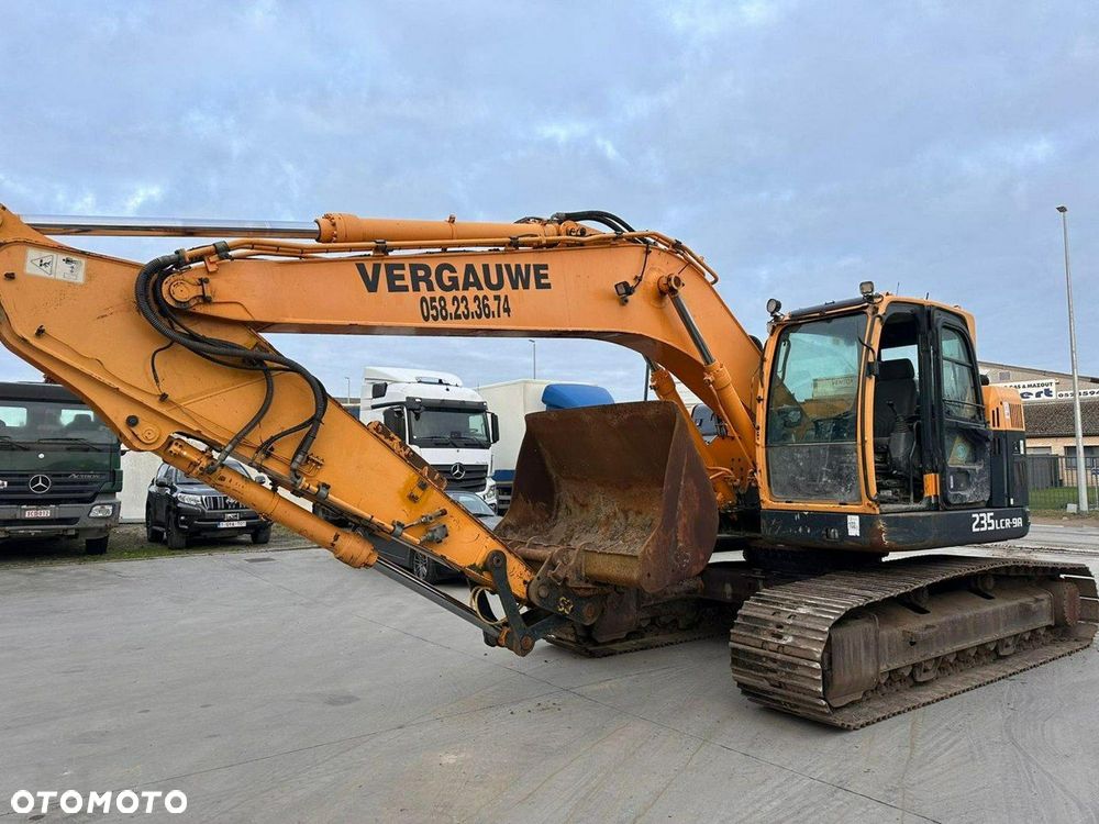 Hyundai 235LCR-9A - 4