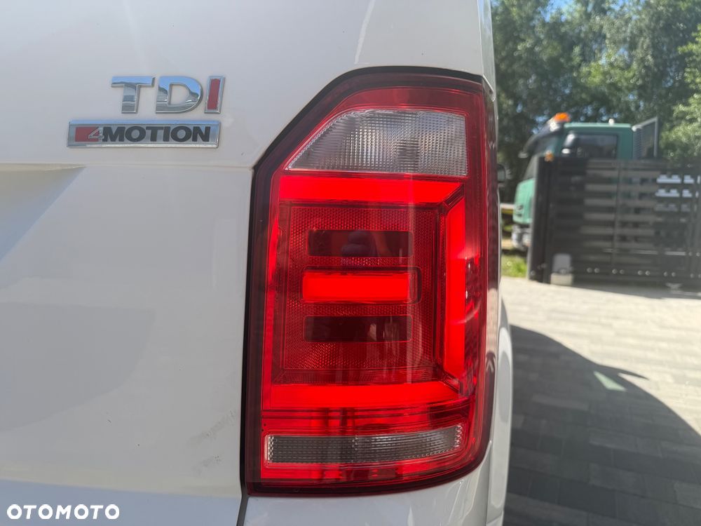 Volkswagen Transporter - 14