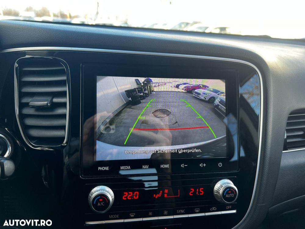 MITSUBISHI Outlander 2019 — imagine 17