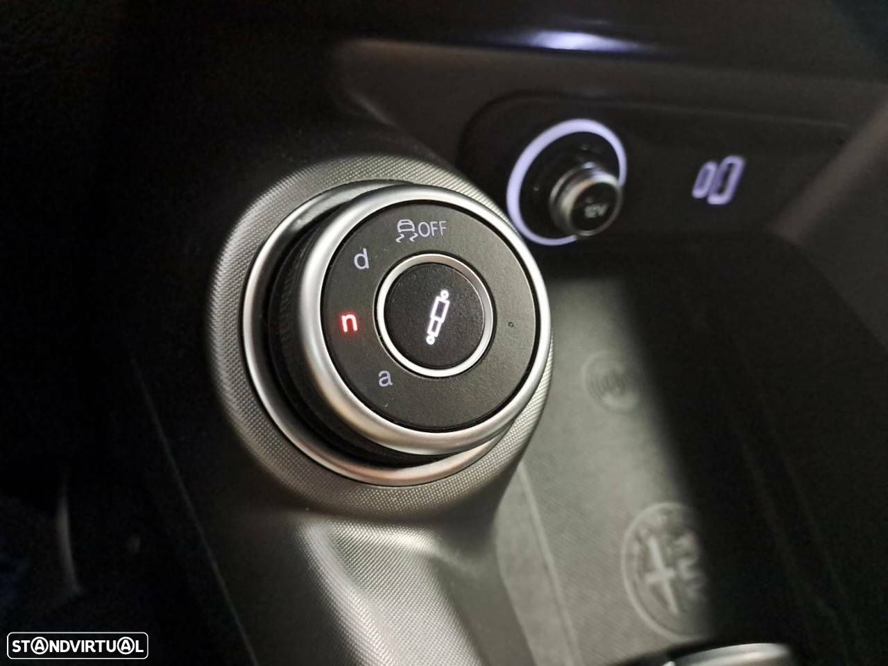 Alfa Romeo Tonale 1.3 Plug-In Hybrid Veloce e-AWD - 24