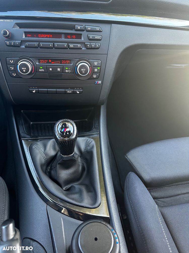 BMW Seria 1 118d Coupe Edition Sport - 15