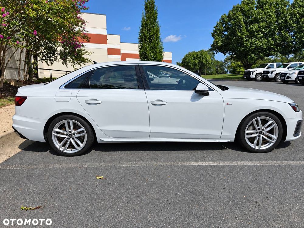 Audi A4 Limousine 45 TFSI quattro S tronic S line - 5