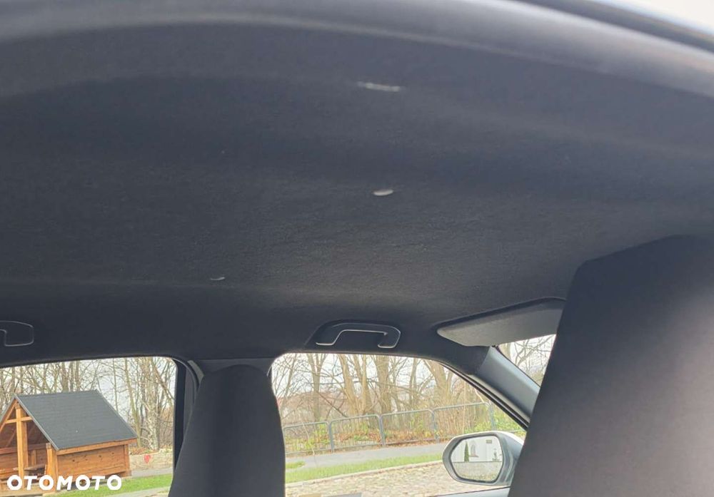 Toyota Yaris Cross - 25