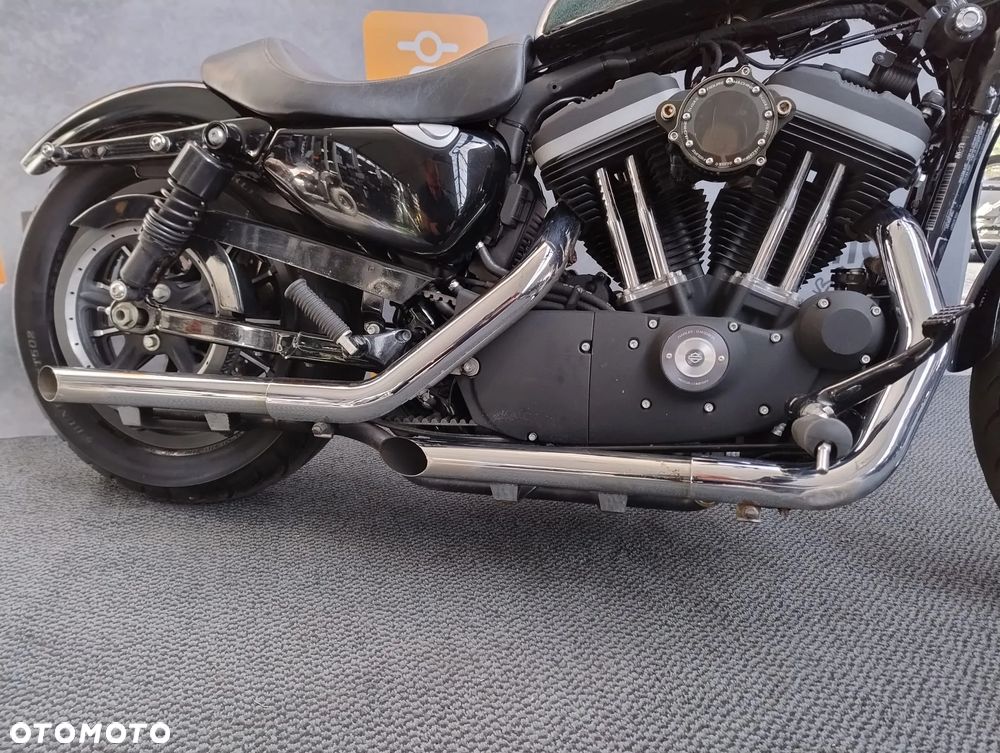 Harley-Davidson Sportster Iron 883 - 23
