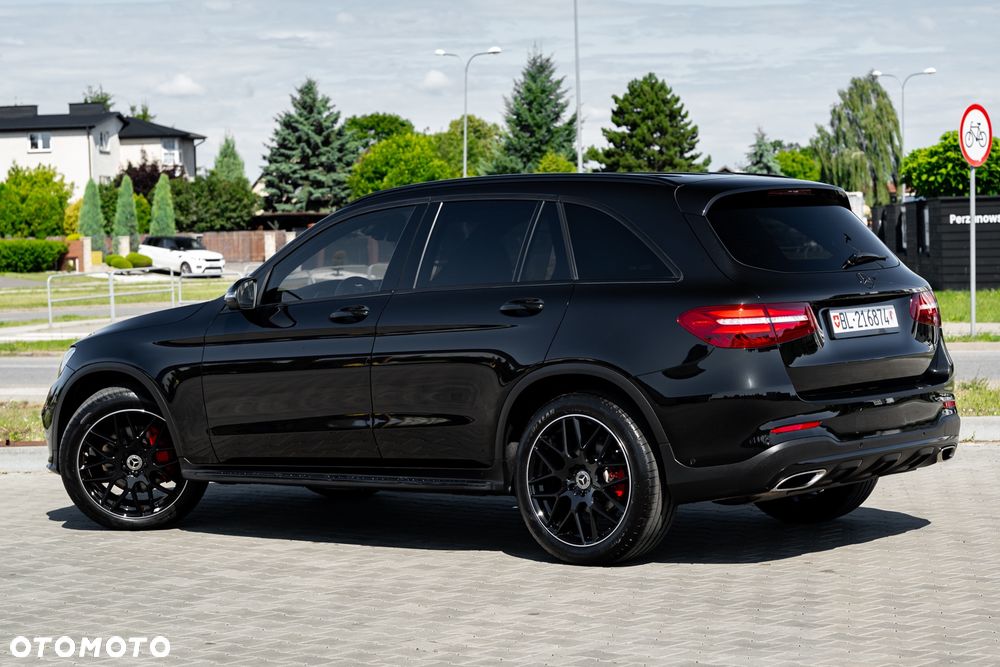 Mercedes-Benz GLC 250 4Matic 9G-TRONIC - 9