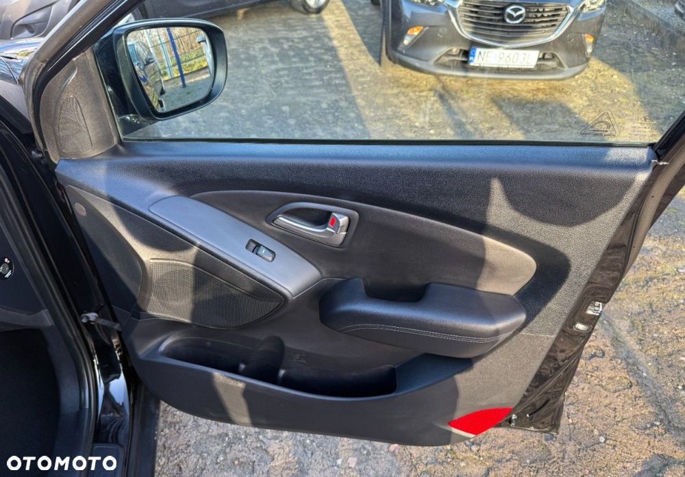 Hyundai ix35 - 28