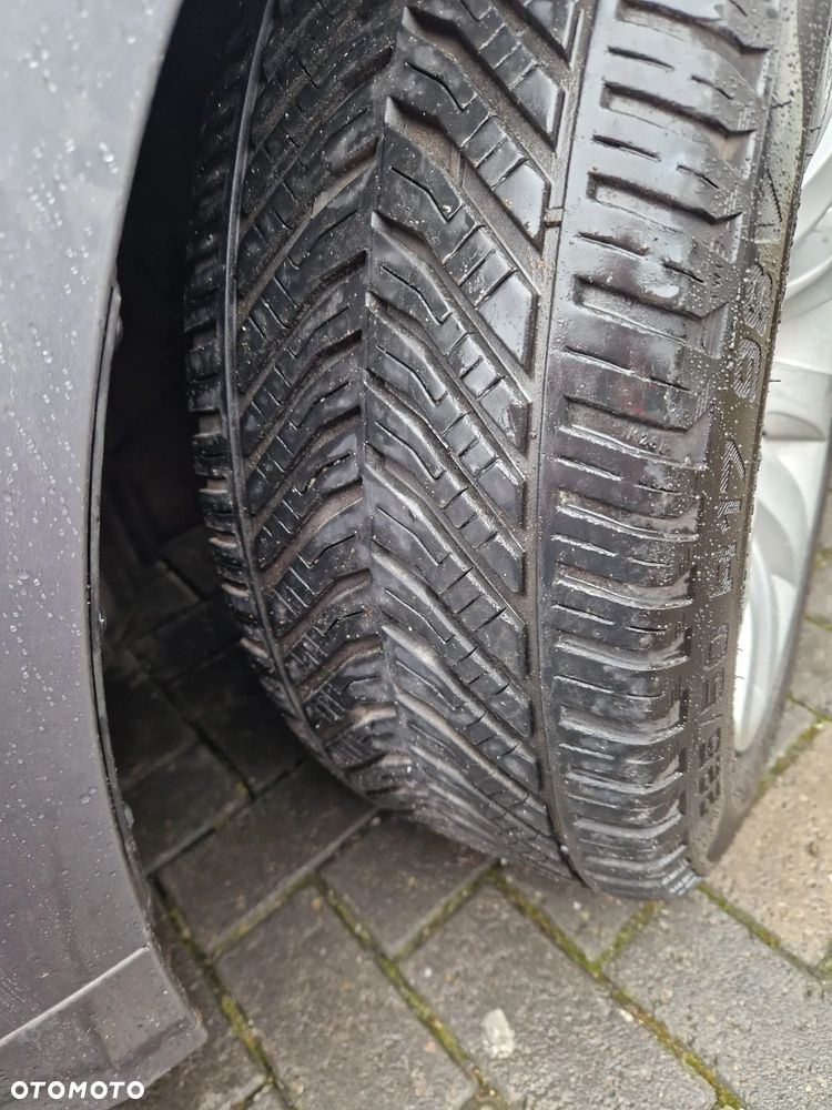 BMW Seria 5 520d - 13