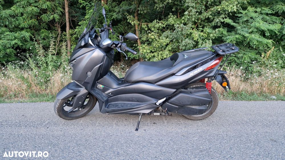 Yamaha XMAX 300 - 4