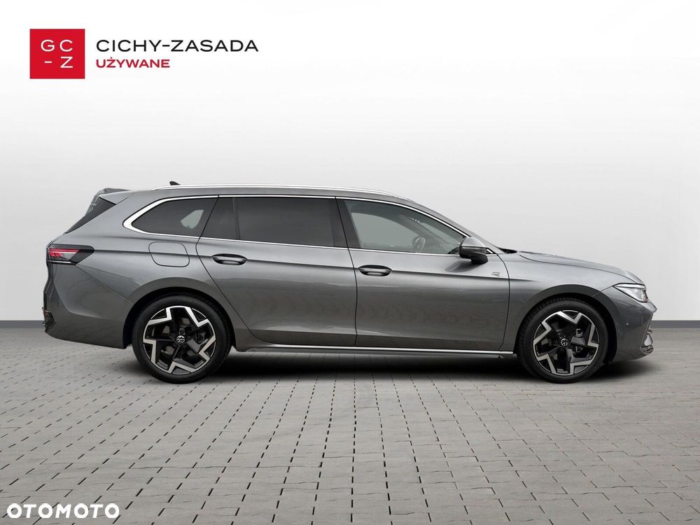 Volkswagen Passat Variant 2.0 TDI SCR R-Line DSG - 7