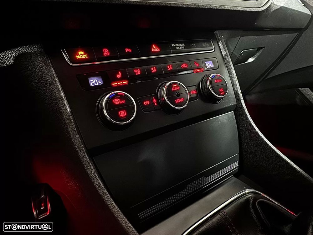 SEAT Leon 2.0 TDI FR S/S - 12