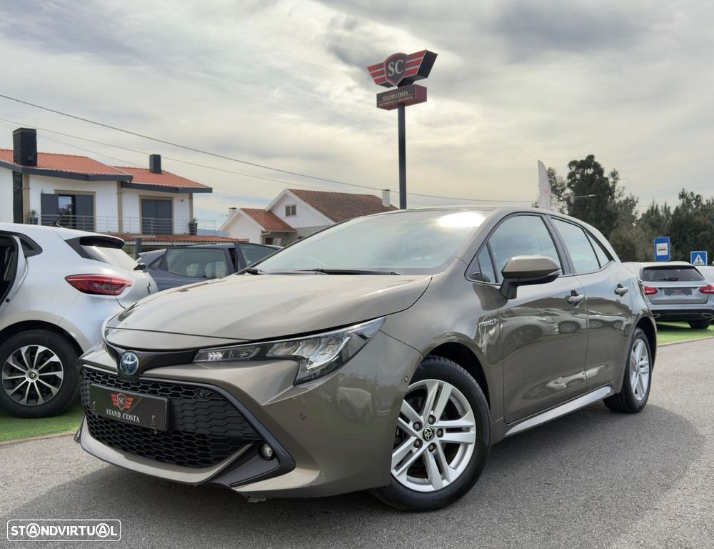 Toyota Corolla 1.8 Hybrid Comfort - 1