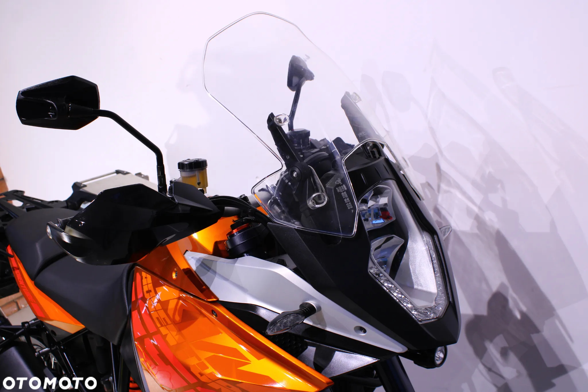 KTM Adventure - 13