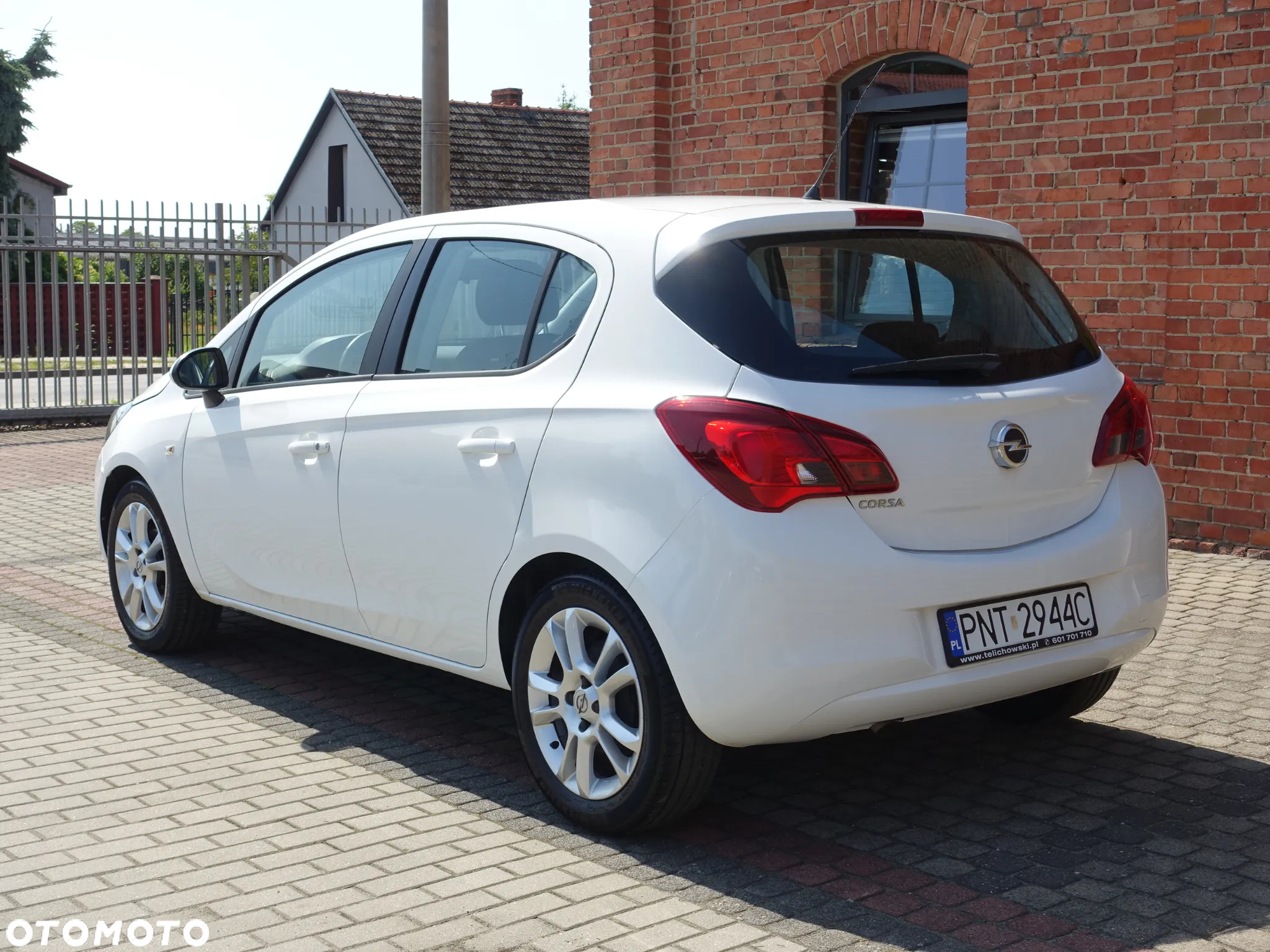Opel Corsa 1.4 Enjoy - 3
