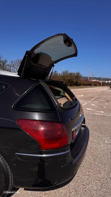Peugeot 407 SW - 25