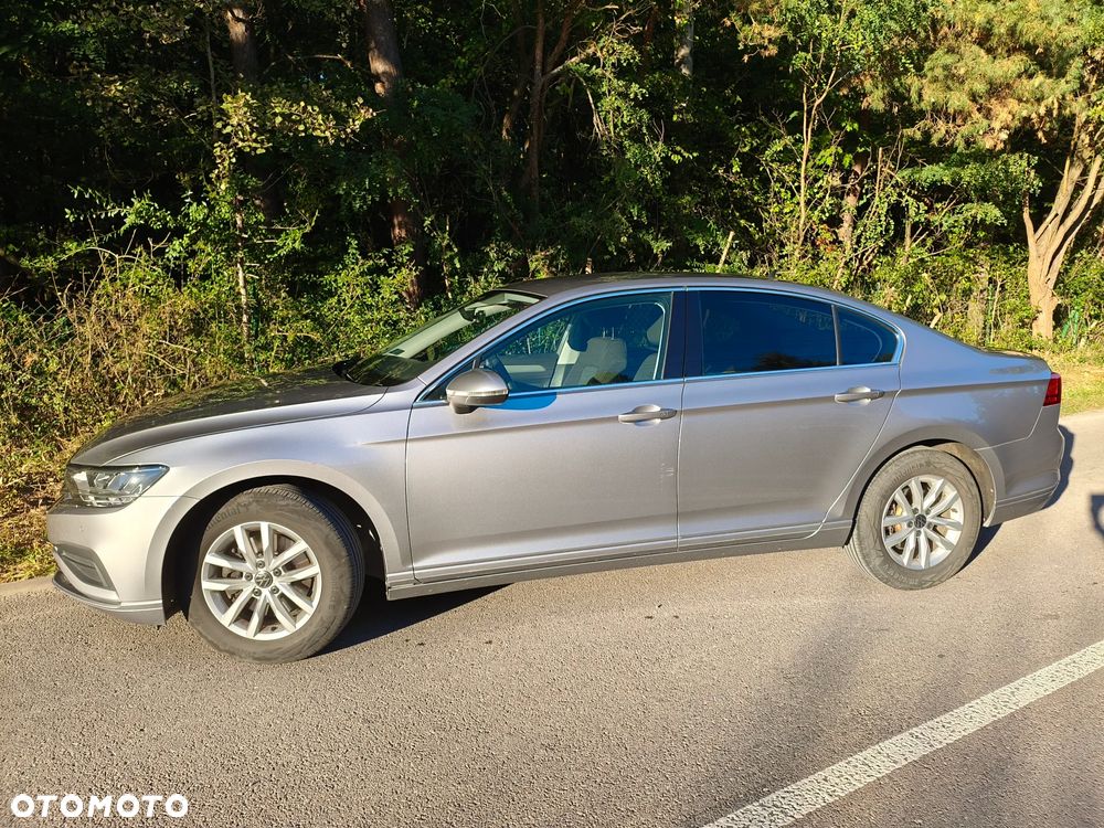 Volkswagen Passat 2.0 TDI EVO Business - 4