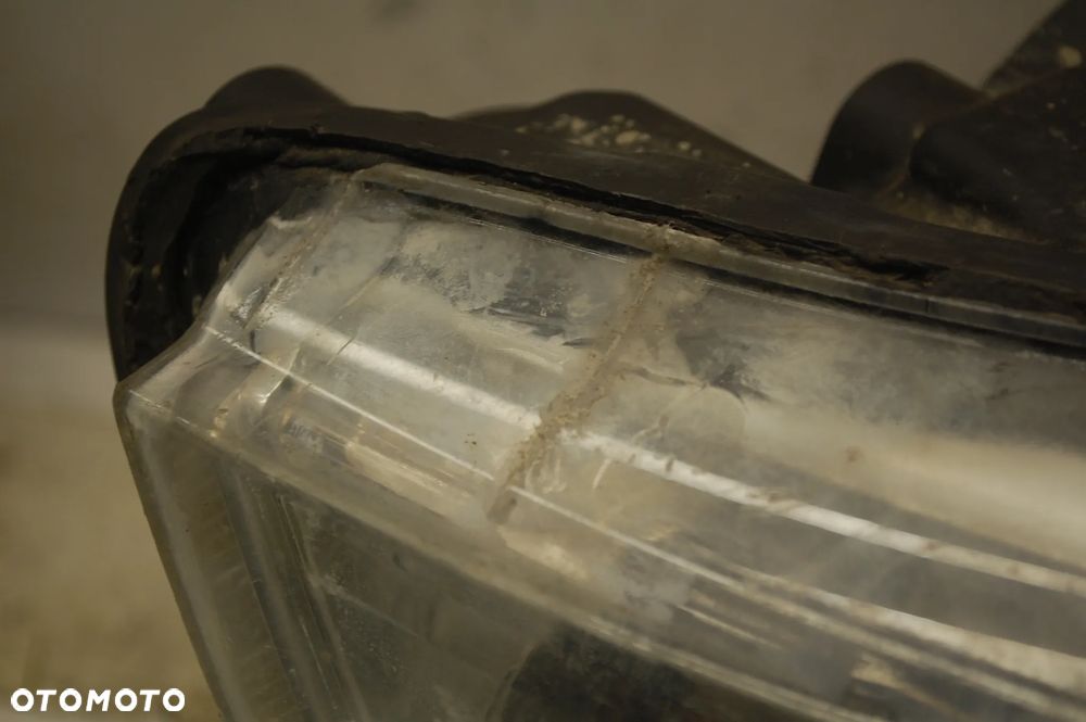 LAMPA PRAWY PRZÓD PRZEDNIA XENON SKRĘTNY SKODA SUPERB II 3T1941016B - 3