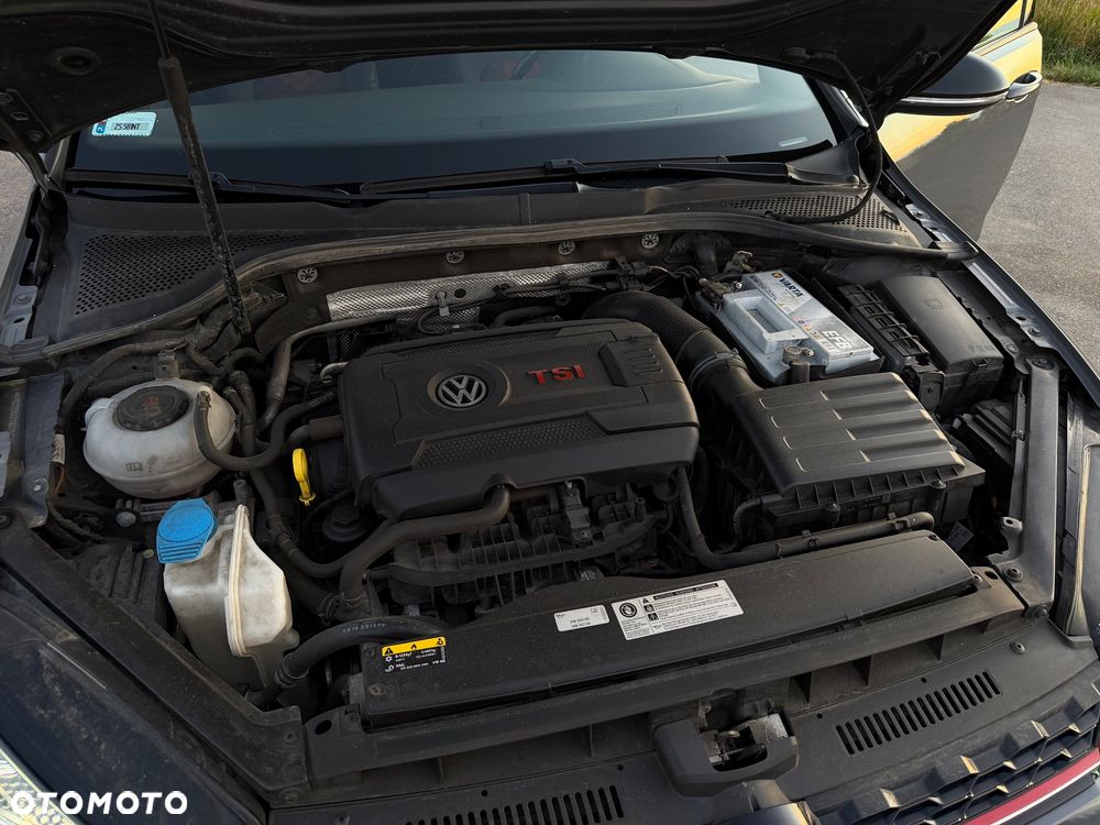 Volkswagen Golf 2.0 TSI GTI TCR DSG - 19