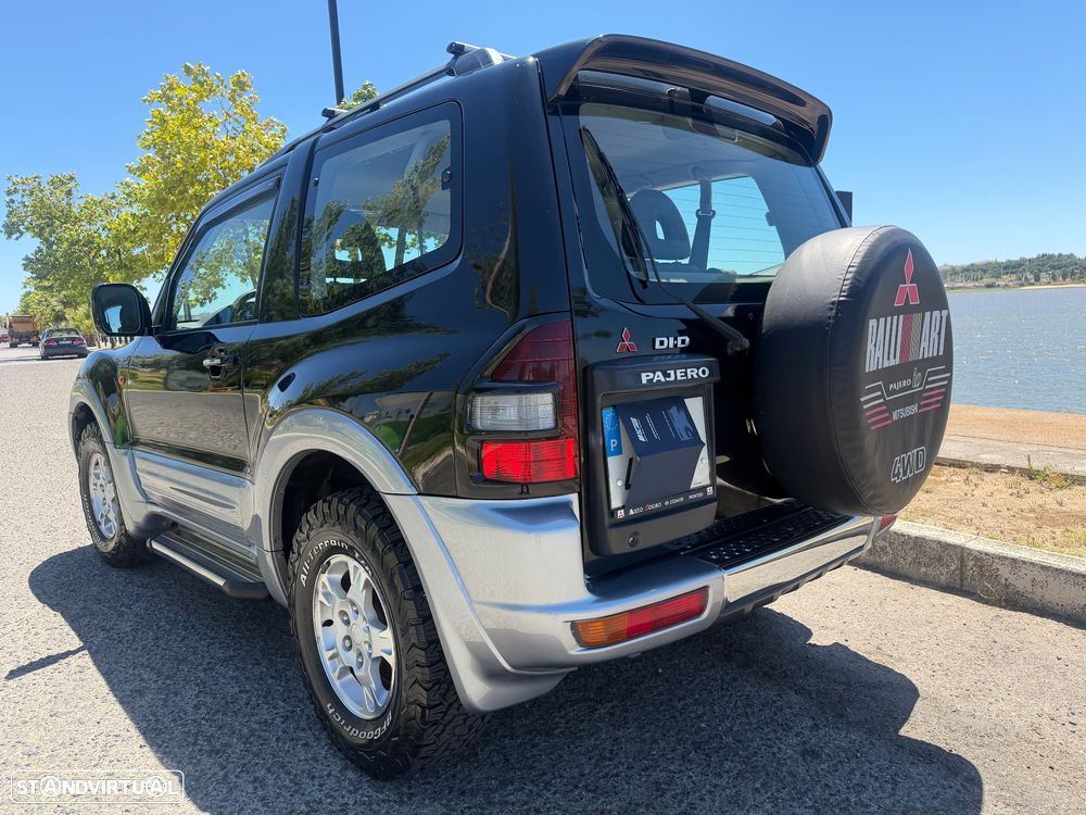 Mitsubishi Pajero 3.2 DI-D GLS ABS - 3