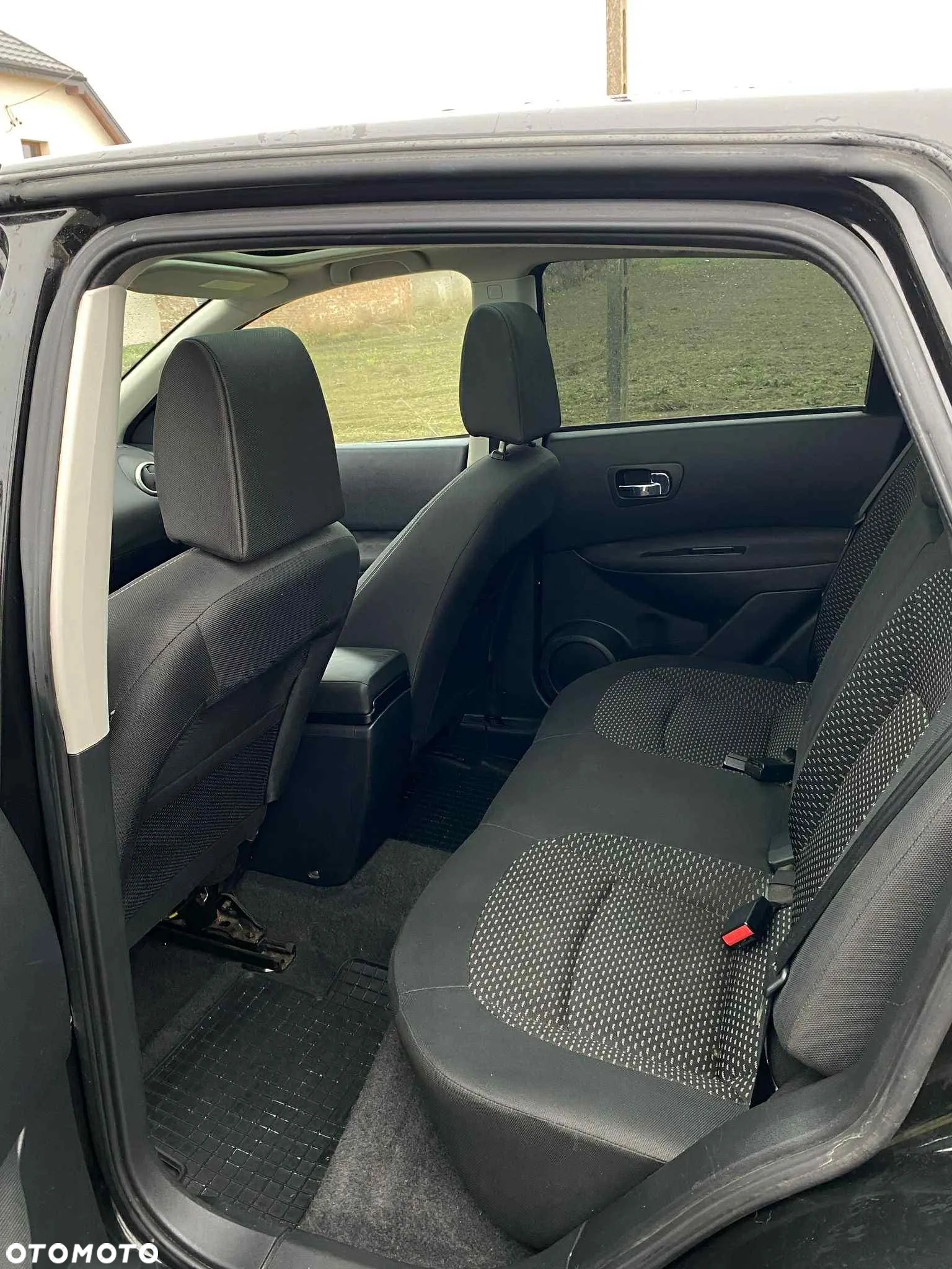 Nissan Qashqai - 12