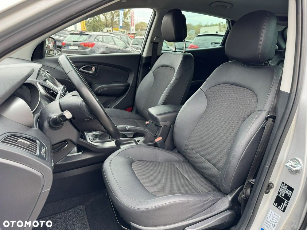 Hyundai ix35 - 24