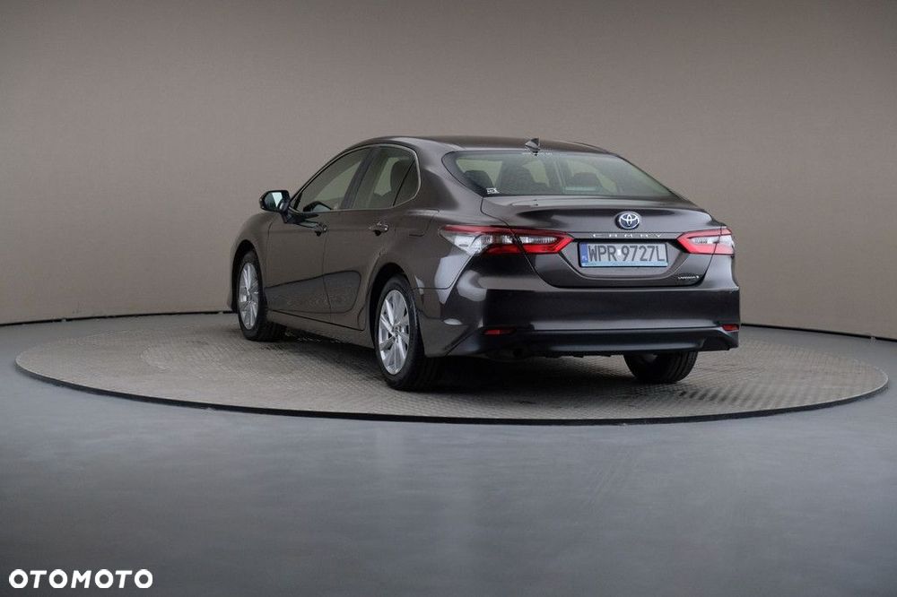 Toyota Camry 2.5 Hybrid Comfort CVT - 2