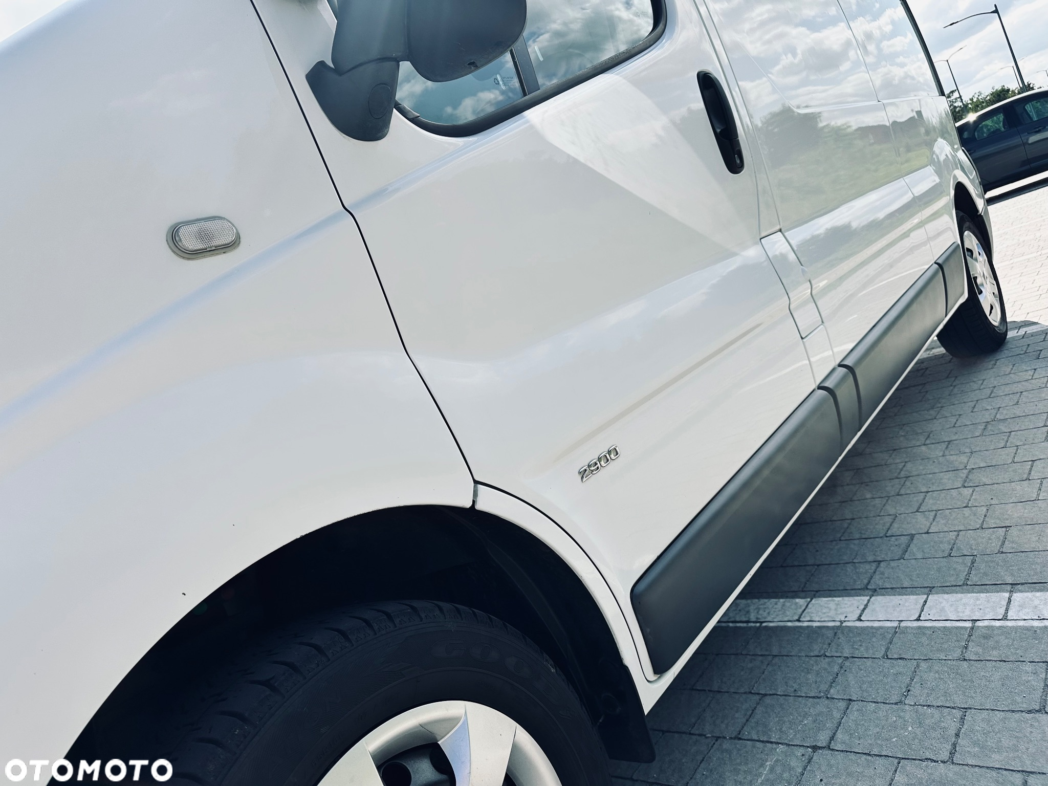 Renault Trafic - 9