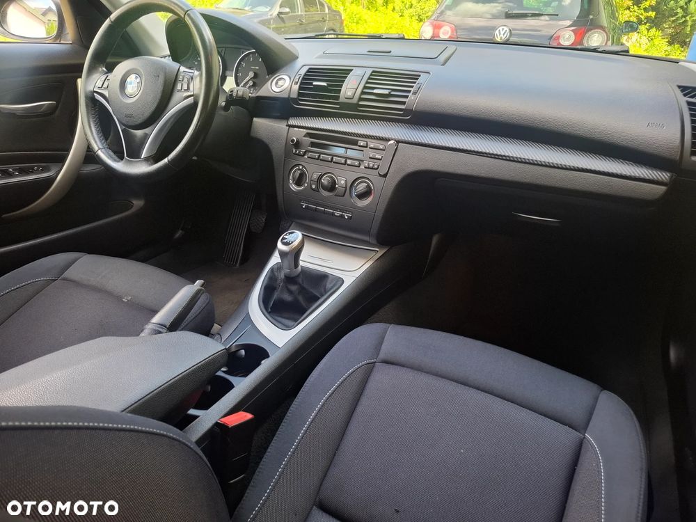BMW Seria 1 118i - 19