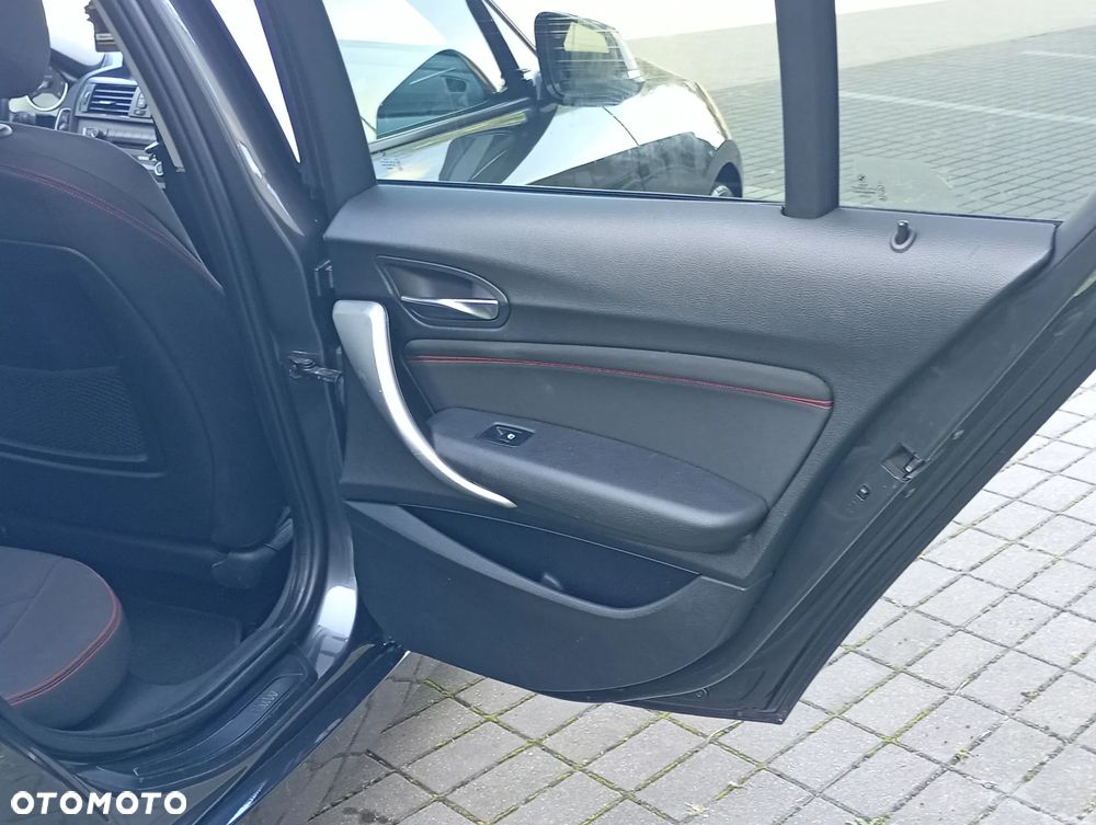 BMW Seria 1 - 25