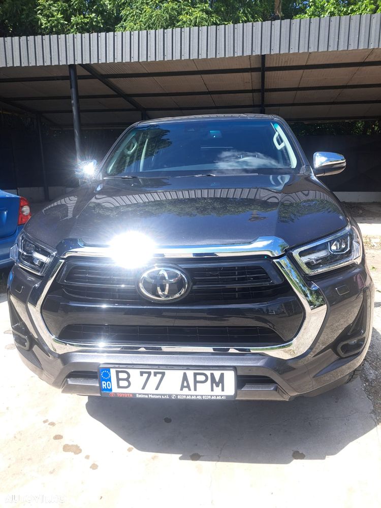 Toyota Hilux 2.4D 150CP 4x4 Double Cab AT Executive - 1