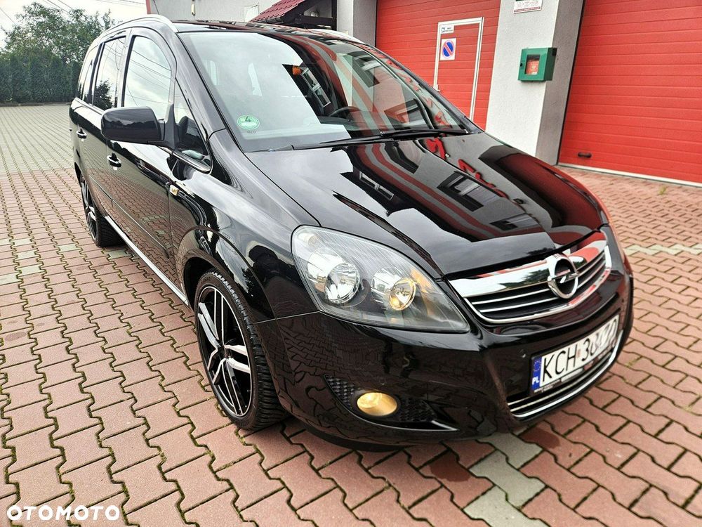 Opel Zafira - 9
