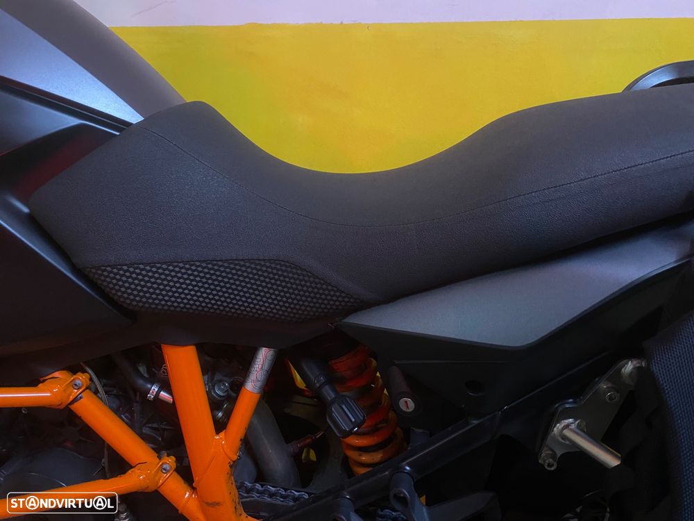 KTM 1190 Adventure R - 4