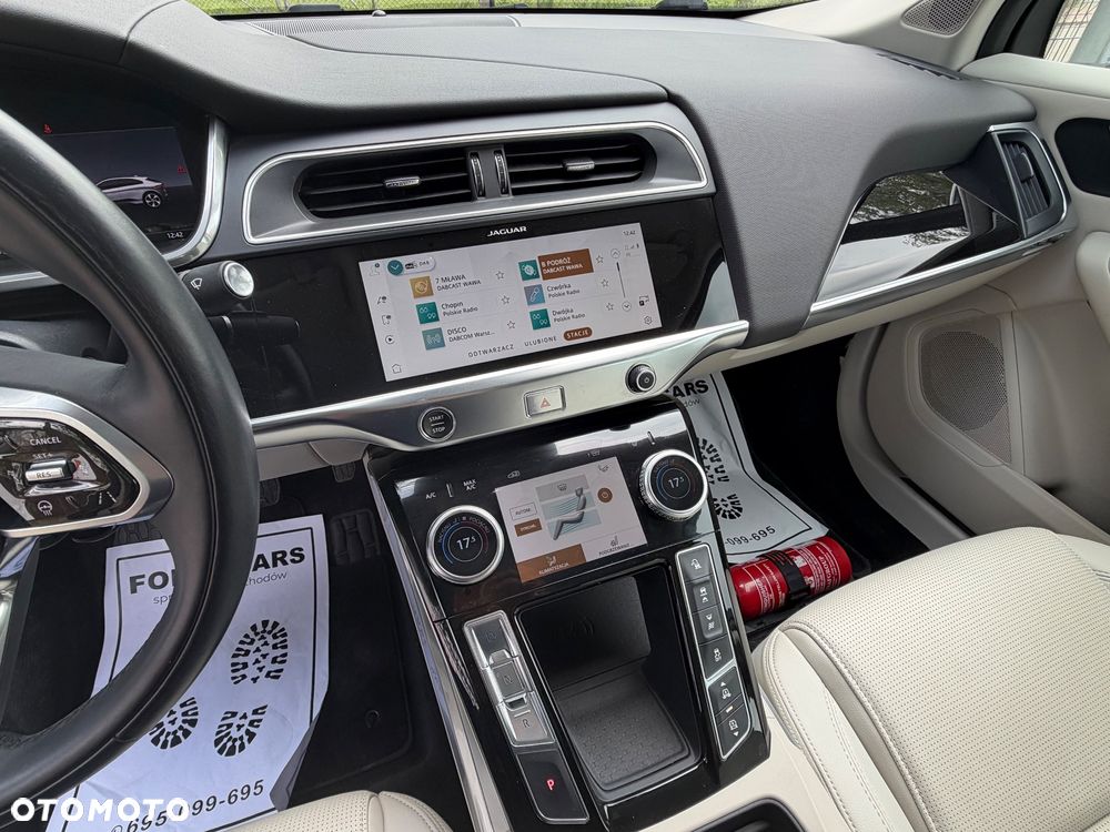 Jaguar I-Pace EV400 90kWh AWD R-Dynamic SE - 23