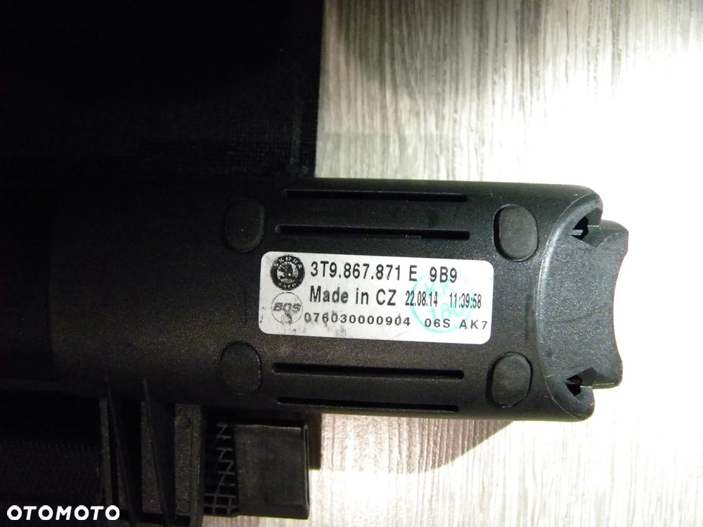 BARDZO ŁADANA ROLETA BAGAŻNIKA SKODA SUPERB II 2 KOMBI 08-15 FV ORYGINAL 3T9 3T9867871C 3T9867871E - 9