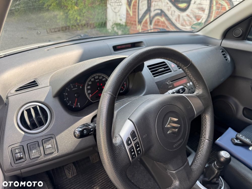Suzuki Swift 1.3 Comfort - 5