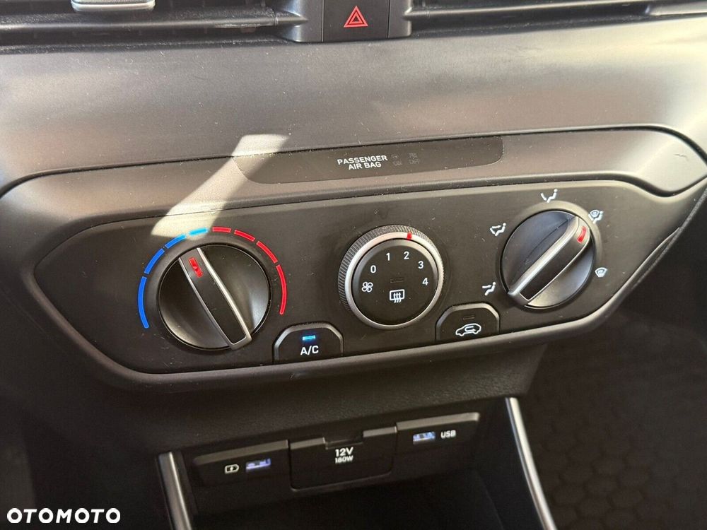 Hyundai i20 - 21