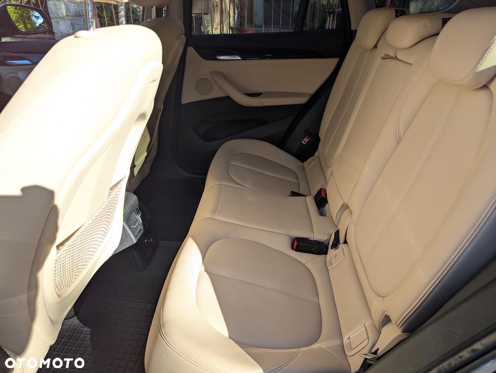 BMW X1 sDrive18i GPF Advantage - 13